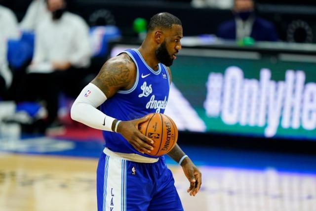 小卡28分快船20分逆转胜火箭 灰熊逆转胜76人